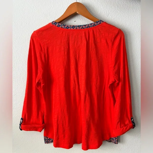 Anthropologie Postmark Ruffle Front Henley Top Red Orange Blue Women’s Medium - Picture 4 of 9